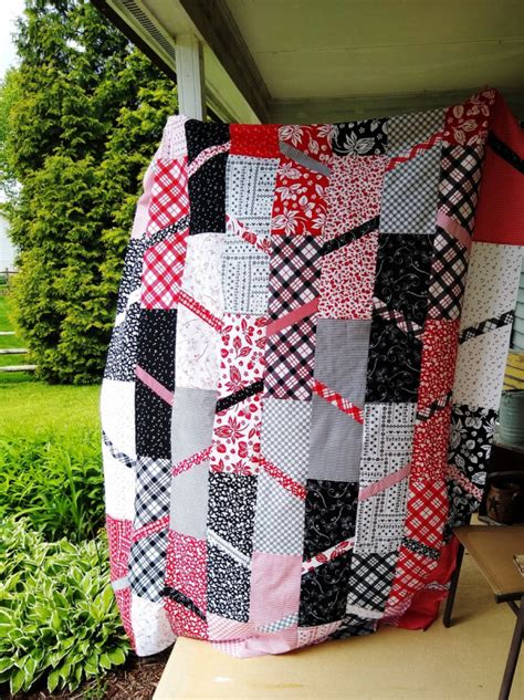 Pat Sloan is a quilter and author who shares her daily videos on quilting tips, patterns and reviews. . Pat sloan blog